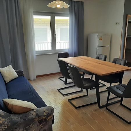 Apartments Tina Оміш Номер фото